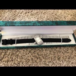 Watch with two band options